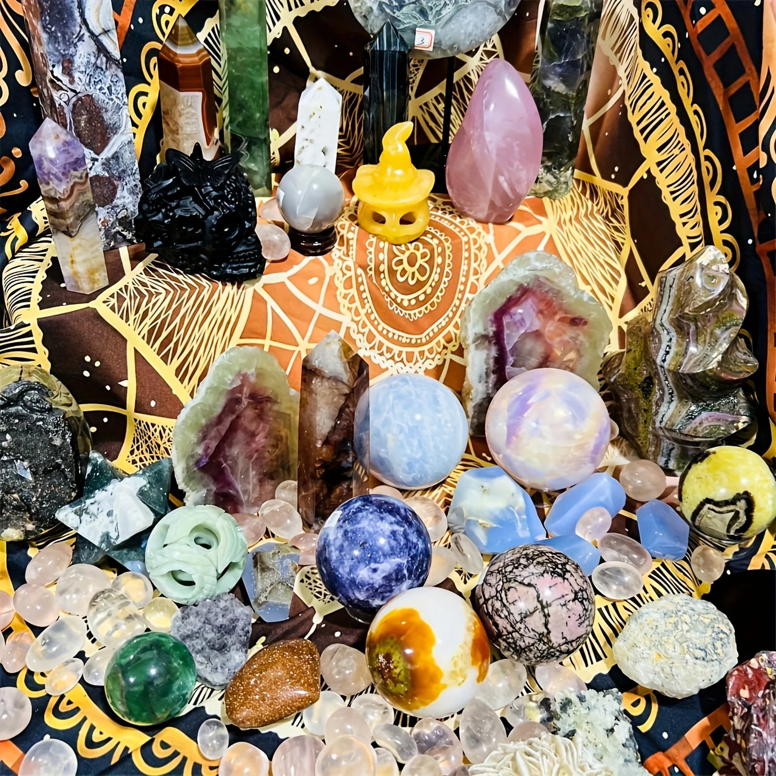 1lb-3lb Crystal Gift Box-Mixed Raw Stone, Tower, Sphere, Carving