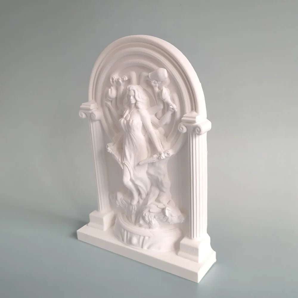 Triple Goddess Hecate Statue Plaster Relief Shrine Sculpture for Home Altar Bedroom Bookshelf Decor Greek Mythology Witch Gift Ritual