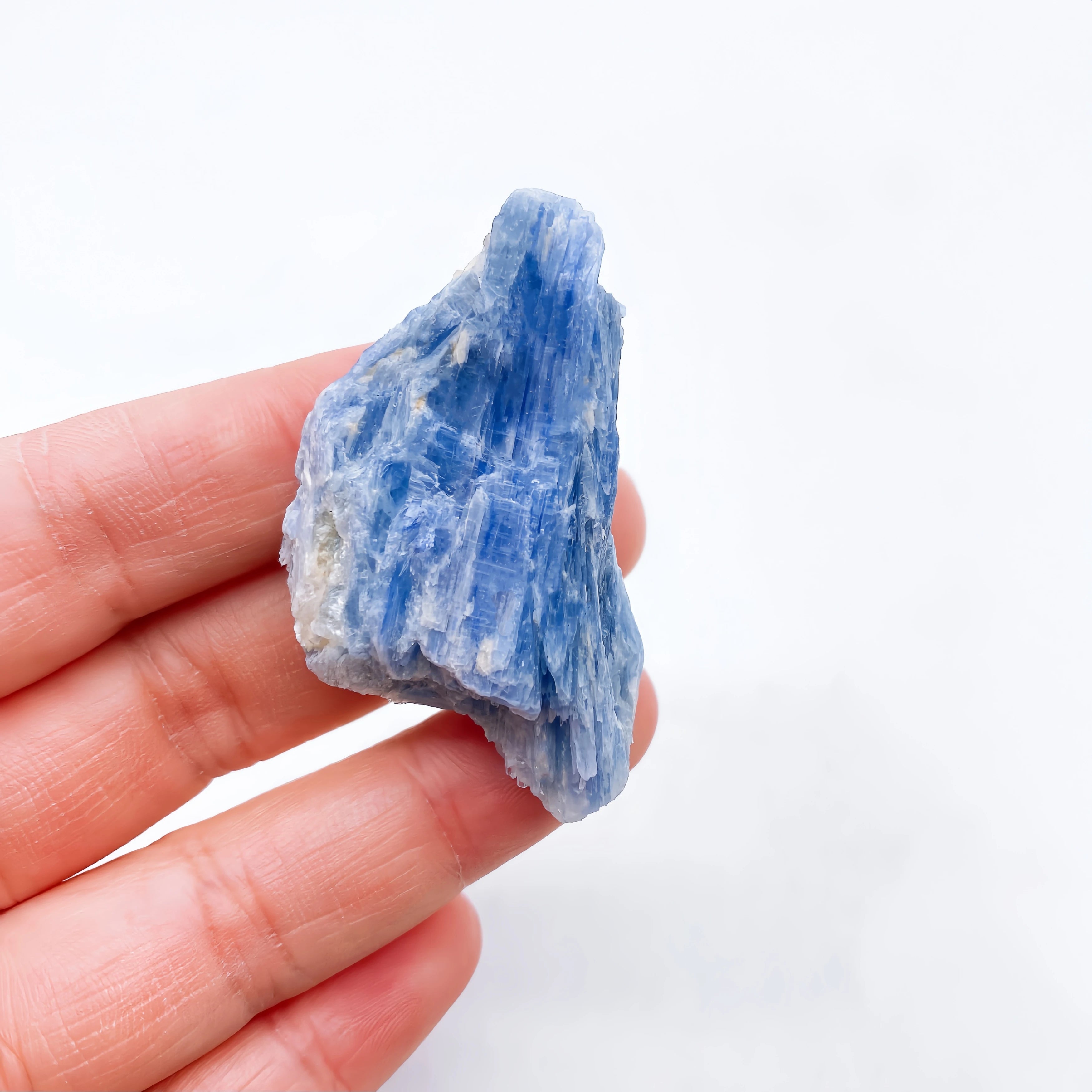 Natural Mineral Kyanite Crystal Rough Stone Raw Witchcraft Ritual Reiki Healing Wicca Spiritual